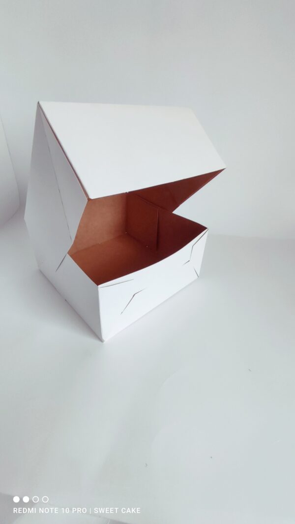 Pudełko klejone Białe na tort/ciasto 28x28 H13 cm - obrazek 5