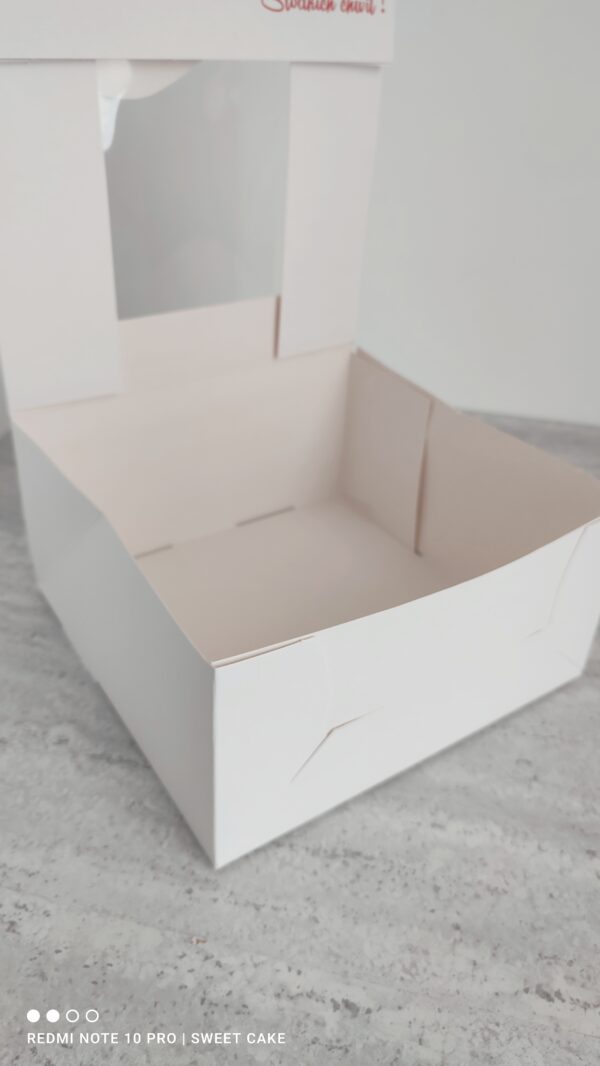 Pudełko na tort z motywem SERCE 18x18x9cm z oknem - obrazek 3