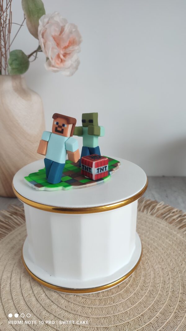 Figurka cukrowa do dekoracji tortu MINEKRAFT - obrazek 2