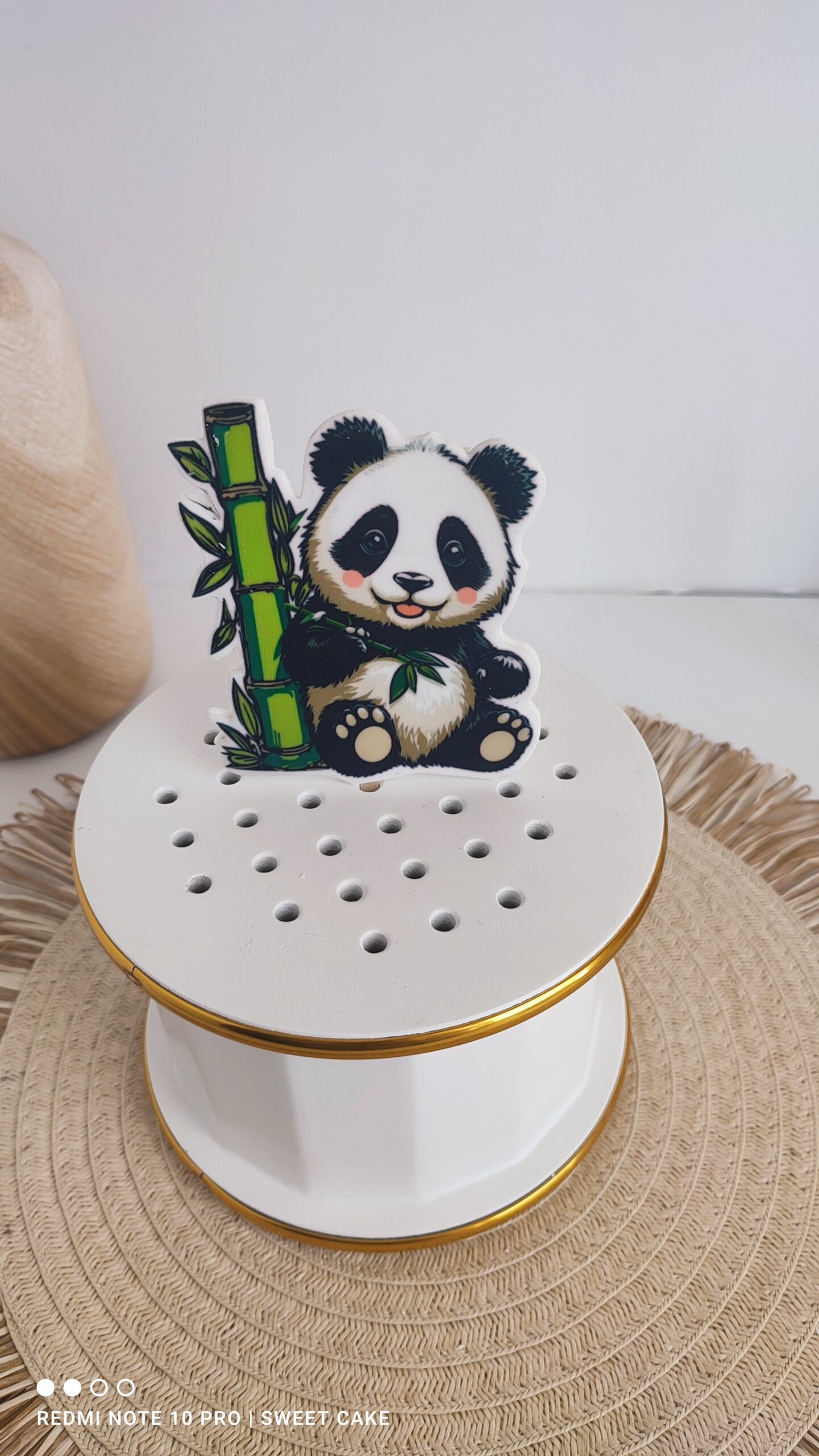 Topper/Tabliczka cukrowa 2D PANDA na patyku - obrazek 3